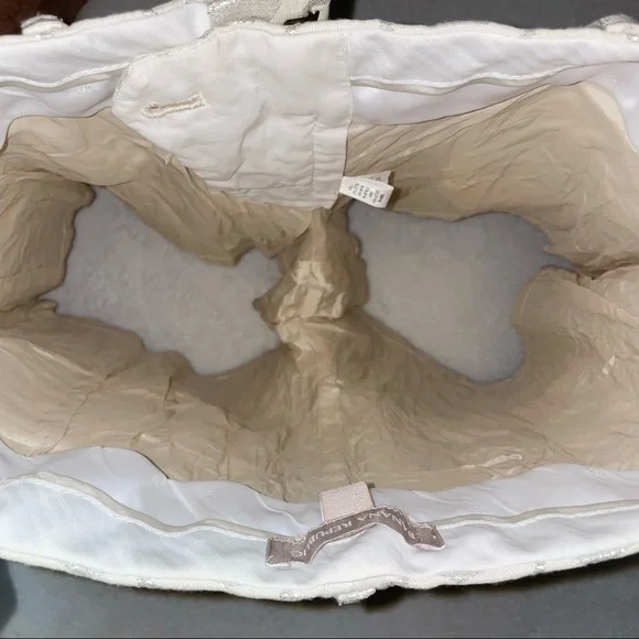 Sold- Banana Republic Patterned Shorts✨ - Picture 6 of 7